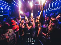 Nightclub 1 Oak Dubai Picture