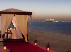 Restaurant Plaj Dubai Picture